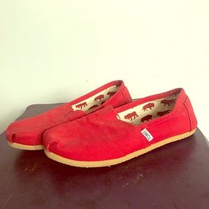 TOMS Canvas Slip-Ons